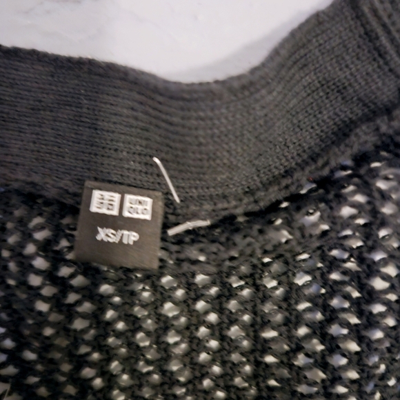 Uniqlo Black Sz XS Sheer Mesh Crochet Knited Open Button Down Cardigan Sweater - Picture 4 of 8